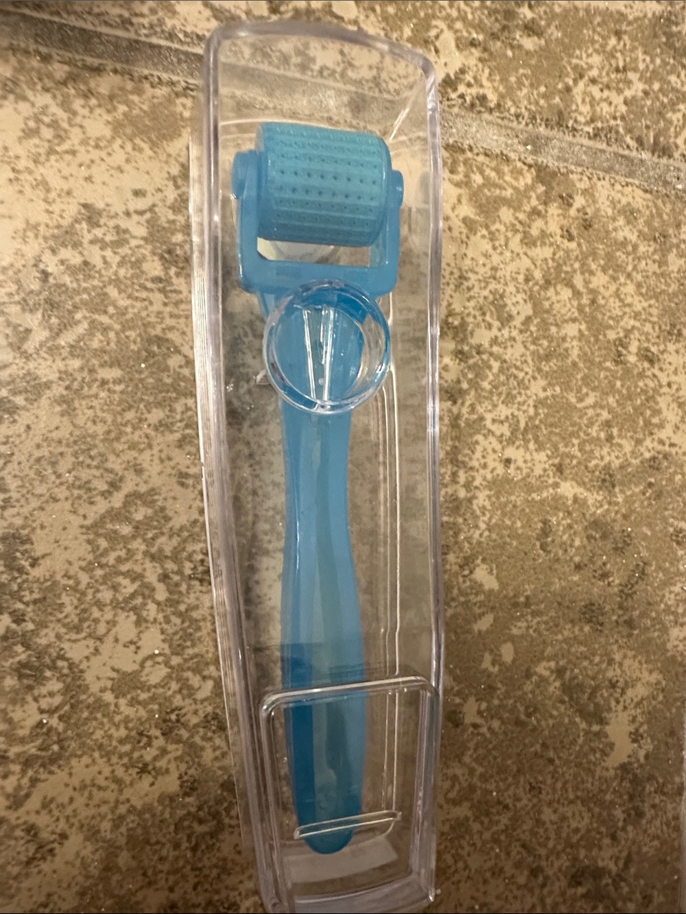 Rodan + Field Redefine Amp MD Micro Needle Exfoliating Roller & cleaning bundle - Picture 2 of 4